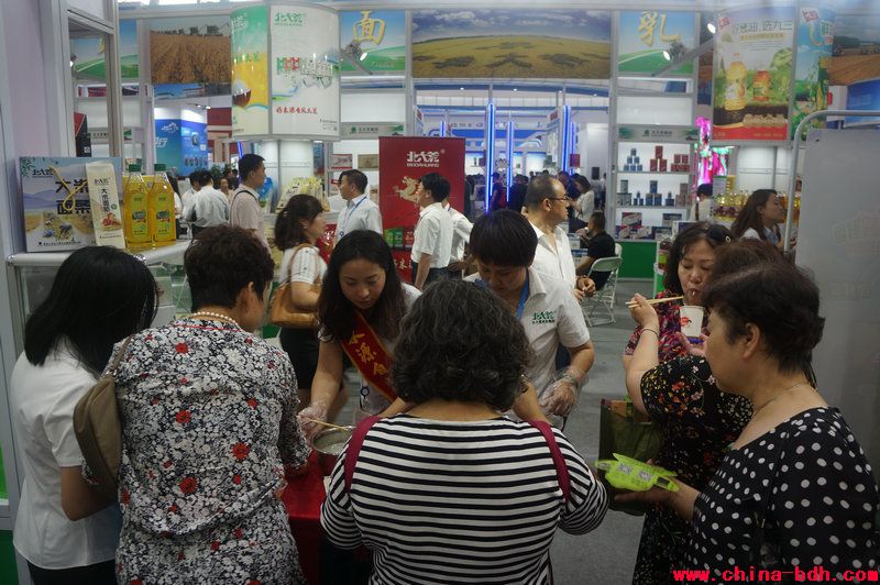 點擊瀏覽下一頁